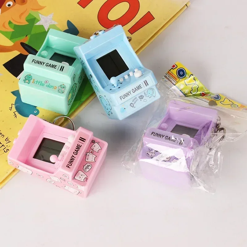 Портативный мини-карманный бре – обзор и цена Gaming Console Keychain