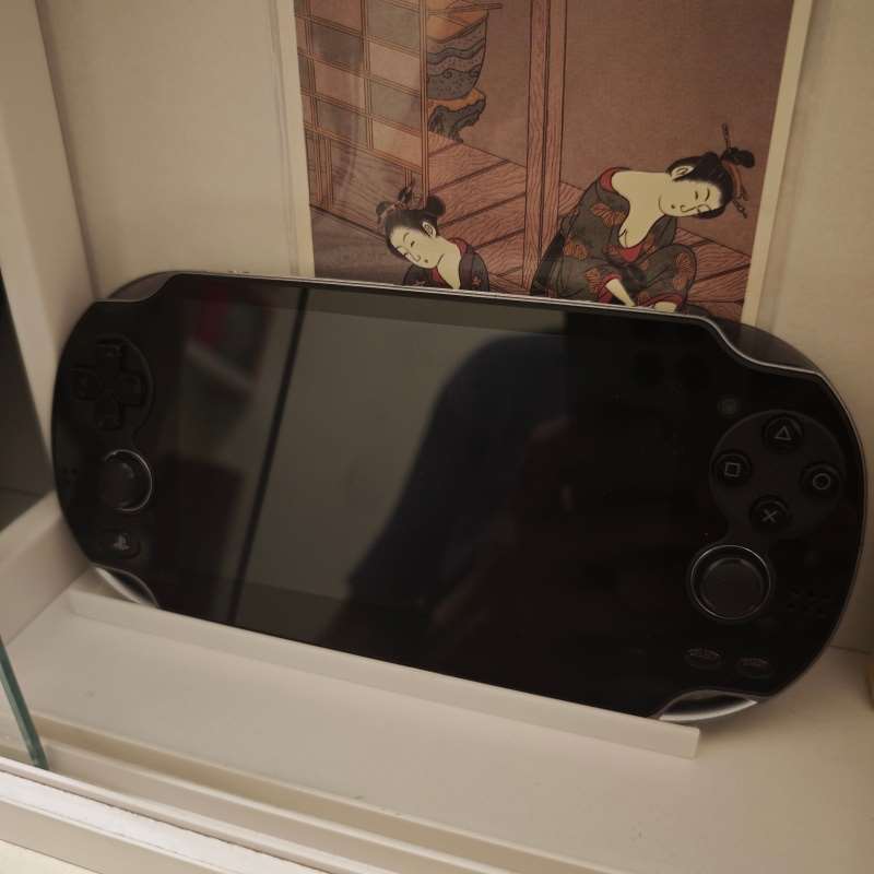 Портативная подставка для игро – обзор и цена Gaming Console In